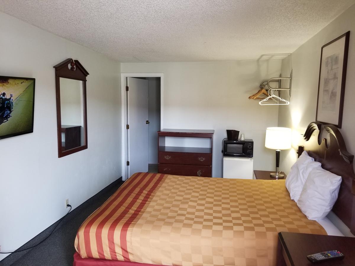 Budget Inn And Suites Eagan Exterior photo